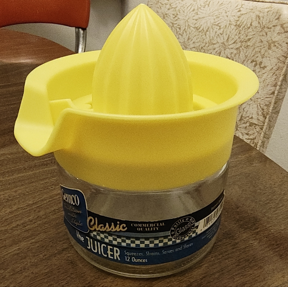 Vintage Gemco Citrus Juicer